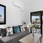 Casa Luna Kingbed And Jacuzzi * Maspalomas (Gran Canaria)