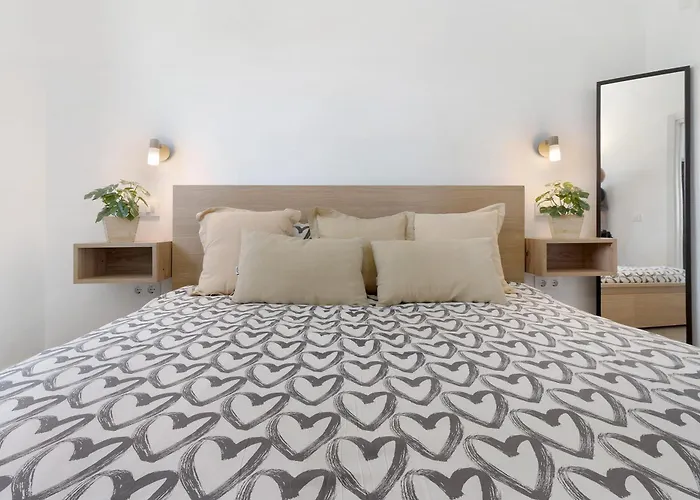 Casa Luna Kingbed And Jacuzzi شقة