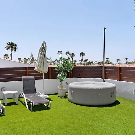 Casa Luna Kingbed And Jacuzzi Apartment *