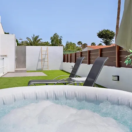 Apartment Casa Luna Kingbed And Jacuzzi Maspalomas (Gran Canaria)